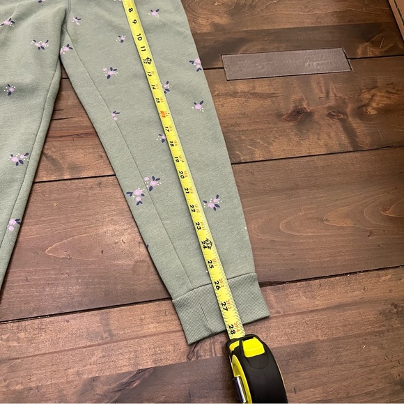 Cat & Jack Joggers - Picture 14 of 15